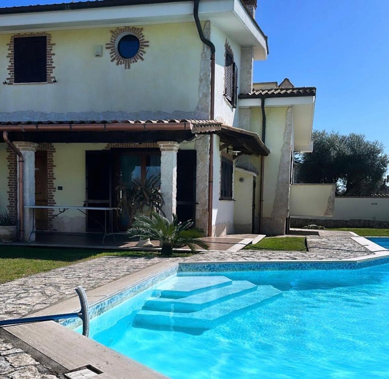 Luxury B&B Resort Anzio Eksteriør bilde
