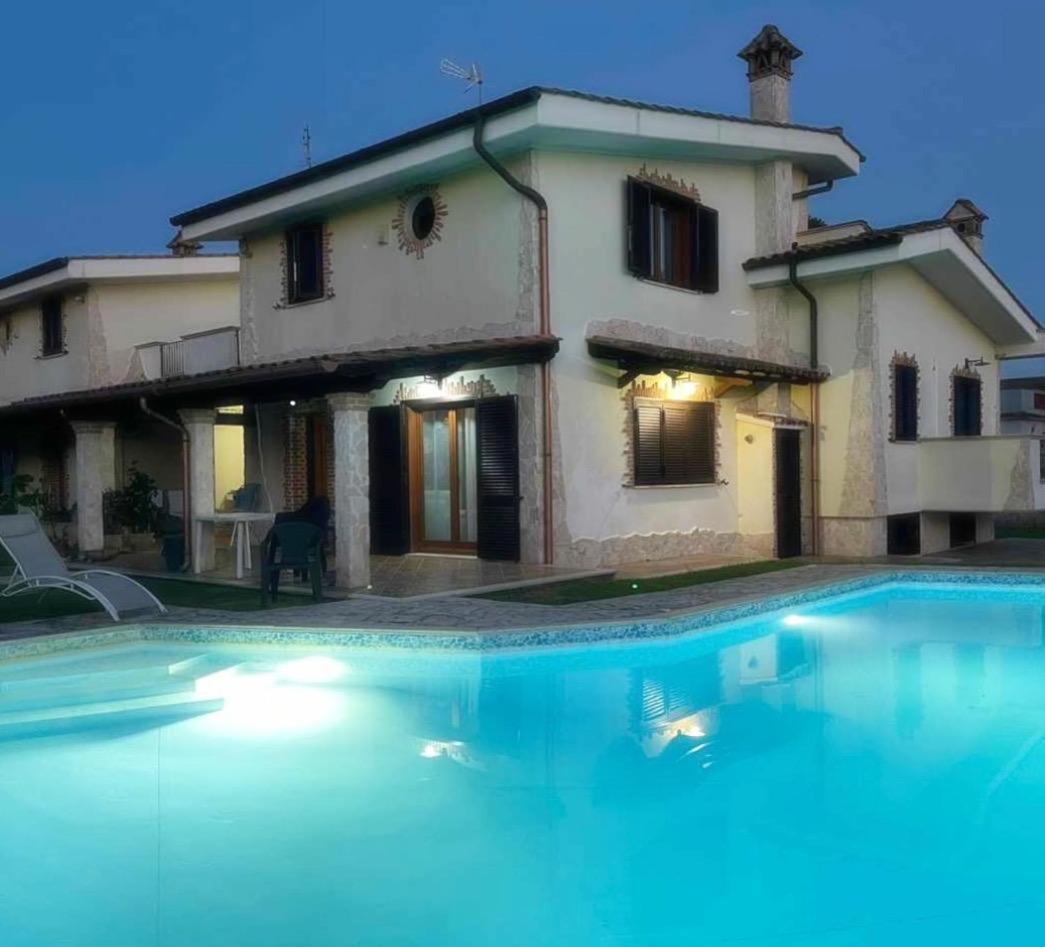 Luxury B&B Resort Anzio Eksteriør bilde