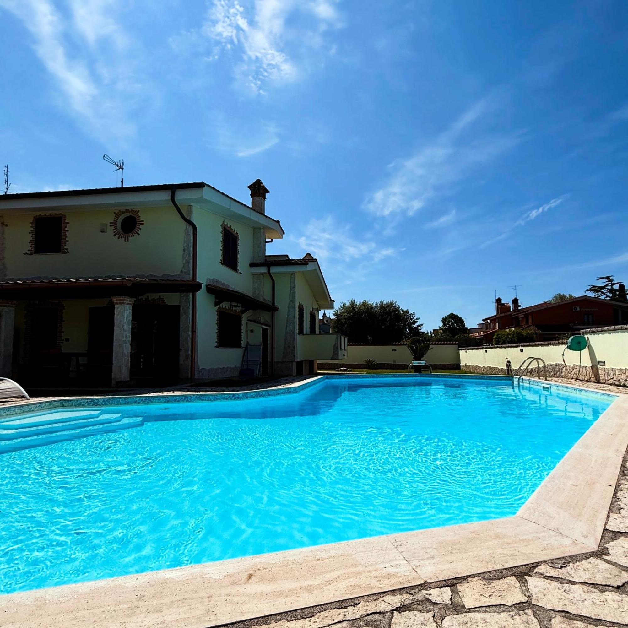 Luxury B&B Resort Anzio Eksteriør bilde